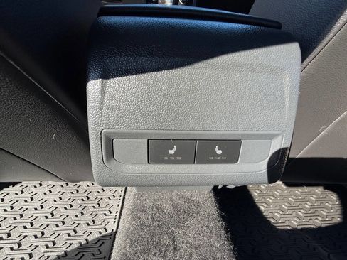 Used 2019 Volkswagen Jetta R-Line image 16