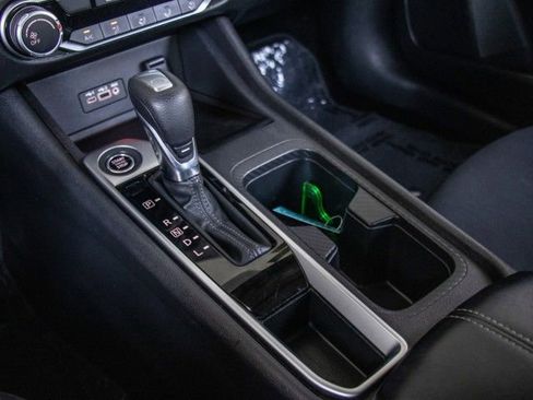 Used 2022 Nissan Sentra SV image 18