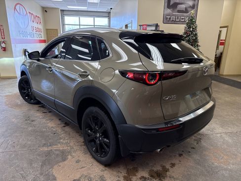 Used 2024 MAZDA CX-30 Carbon image 10