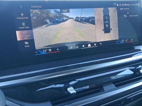 Used 2026 BMW X5 sDrive40i w/ M Sport Package image 26