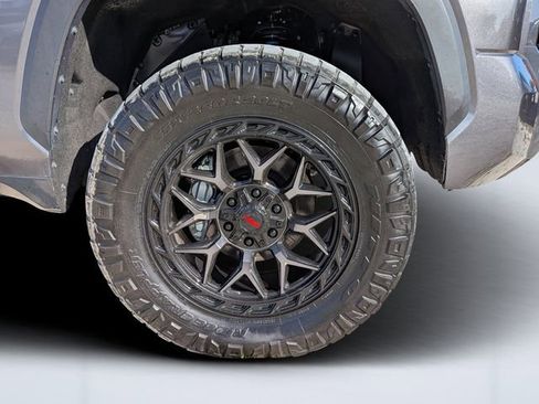 Used 2023 Toyota Tundra Limited w/ TRD Off-Road Package AWD/4WD image 10