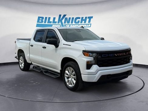 Used 2023 Chevrolet Silverado 1500 Custom w/ LPO, Dark Essentials Package AWD/4WD image 7