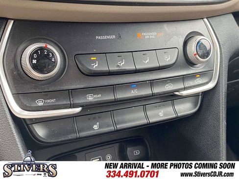 Used 2020 Hyundai Santa Fe SEL FWD image 24