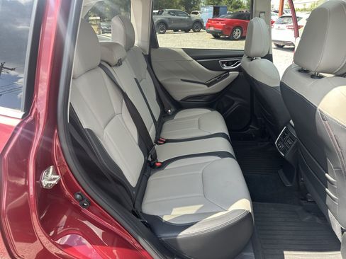 Used 2019 Subaru Forester Limited AWD/4WD image 20