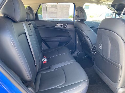 New 2026 Kia Sportage EX image 22