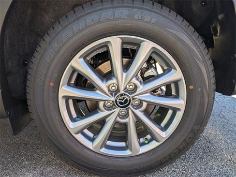 Used 2025 MAZDA CX-5 AWD 2.5 S w/ Select Package image 11