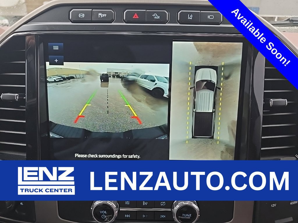 Used 2022 Ford F350 Platinum w/ Tremor Off-Road Package AWD/4WD image 29