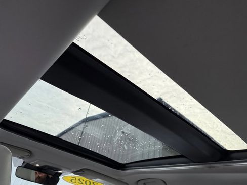 Used 2025 Toyota Camry XSE image 26