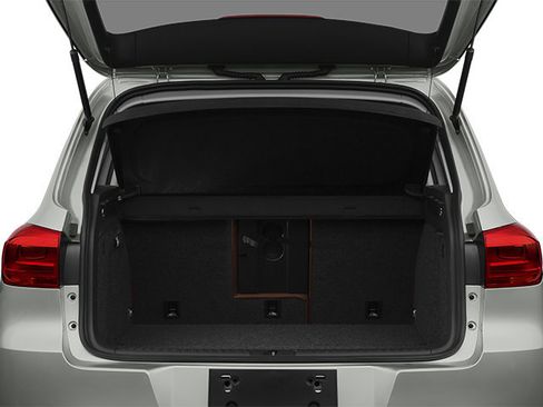 Used 2012 Volkswagen Tiguan SE FWD image 15