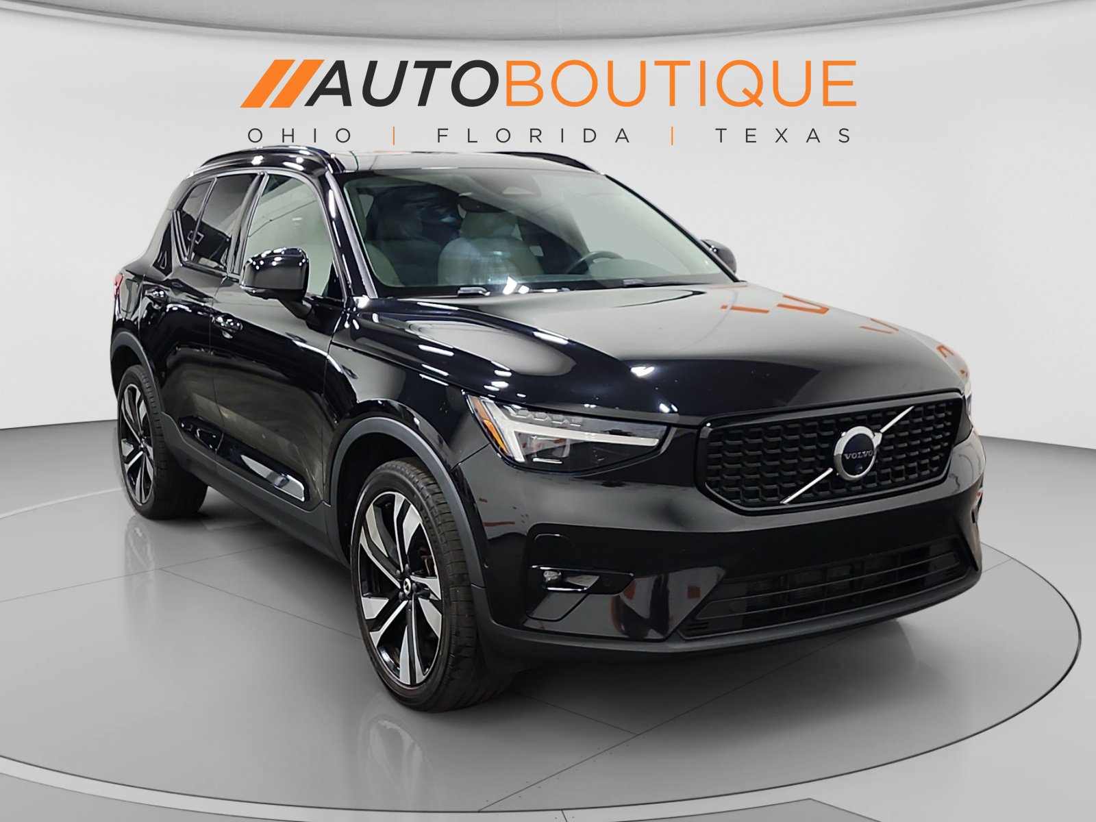 Used 2023 Volvo XC40 B5 Ultimate w/ Protection Package Premier AWD/4WD image 28