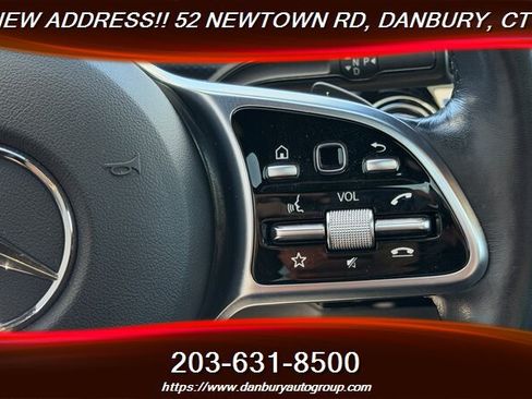 Used 2023 Mercedes-Benz CLA 250 4MATIC w/ Premium Package image 18