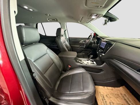 Used 2020 Chevrolet Traverse RS FWD image 31