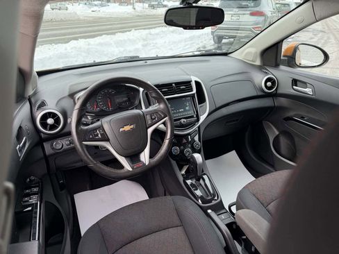 Used 2017 Chevrolet Sonic LT w/ Convenience Package image 13