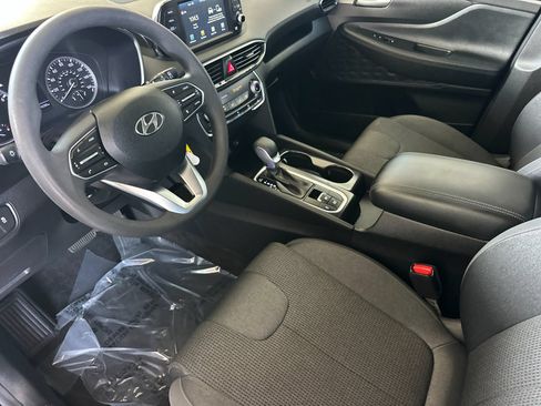 Used 2019 Hyundai Santa Fe SE FWD image 9