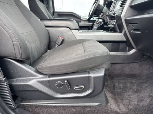 Used 2016 Ford F150 XLT w/ Equipment Group 302A Luxury AWD/4WD image 13