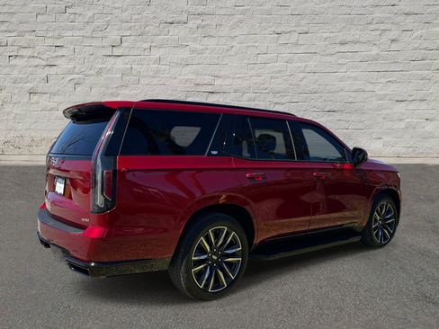 Certified 2024 Cadillac Escalade Sport Platinum image 5