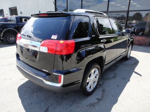 Used 2017 GMC Terrain SLT w/ Open Road Package AWD/4WD image 4