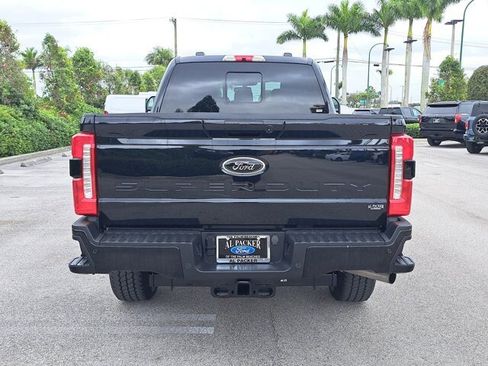 Certified 2024 Ford F250 Lariat w/ Black Appearance Package image 6