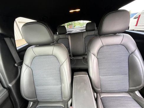 Used 2024 Buick Envista Preferred w/ Convenience I Package FWD image 33