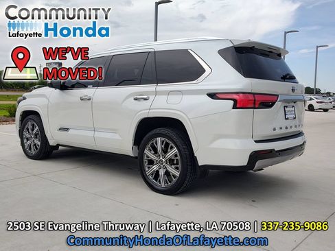 Used 2024 Toyota Sequoia Capstone AWD/4WD image 6