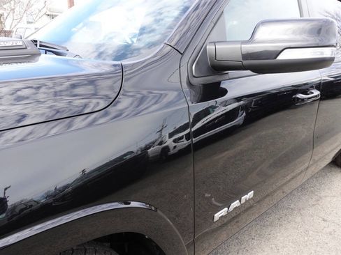 Used 2022 RAM 1500 Laramie AWD/4WD image 8