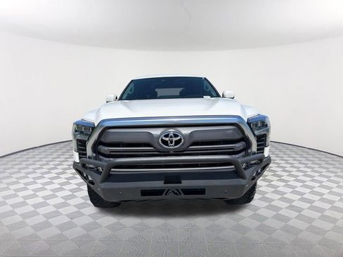Used 2022 Toyota Tundra Limited AWD/4WD image 2