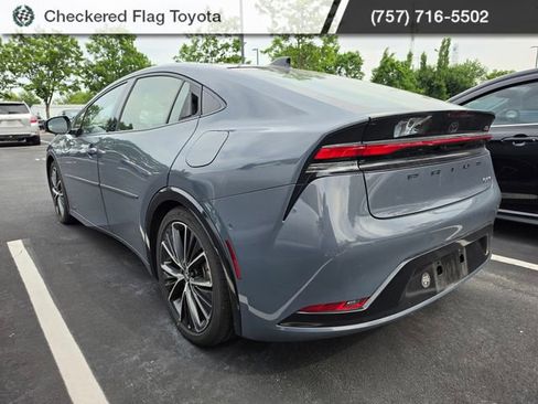 Used 2023 Toyota Prius Limited w/ Limited Premium Package AWD/4WD image 4