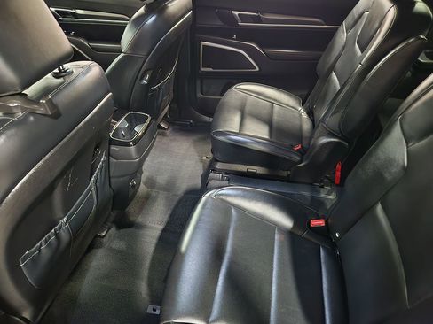 Used 2022 Kia Telluride S image 50