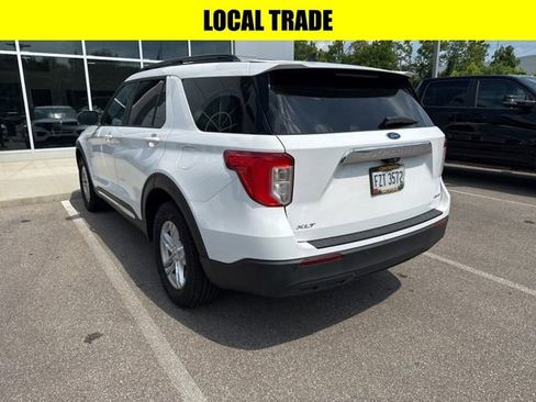 Used 2021 Ford Explorer XLT AWD/4WD image 4