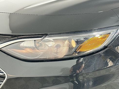 Used 2023 Chevrolet Malibu LT FWD image 24