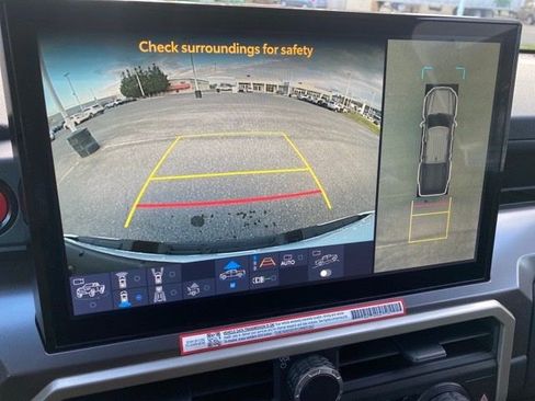 New 2024 Toyota Tacoma TRD Off-Road image 11