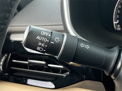 Certified 2024 Acura MDX SH-AWD w/ Technology Package image 23