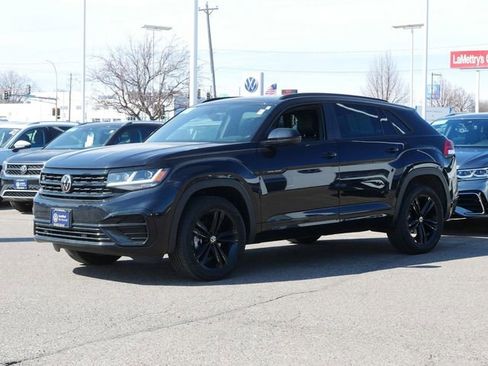 Certified 2023 Volkswagen Atlas Cross Sport SEL R-Line image 3