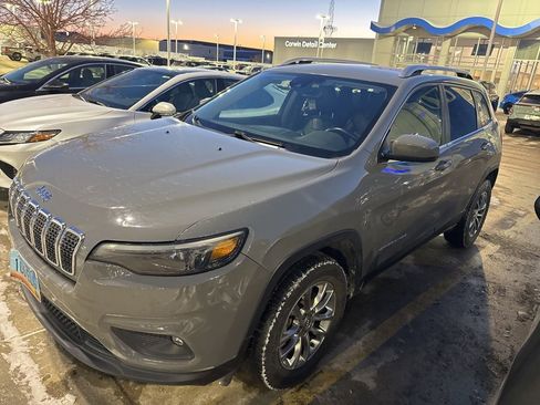 Used 2021 Jeep Cherokee Latitude Lux image 5