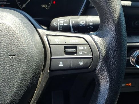 Used 2023 Honda CR-V EX image 20