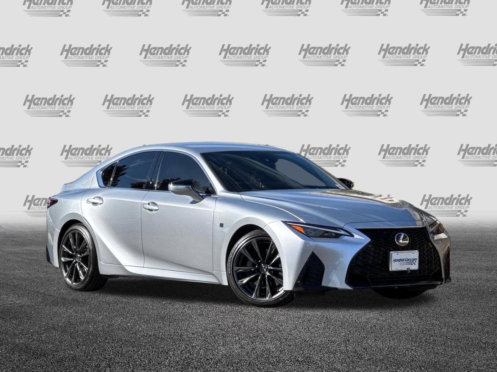 Certified 2025 Lexus IS 300 F Sport RWD image 2