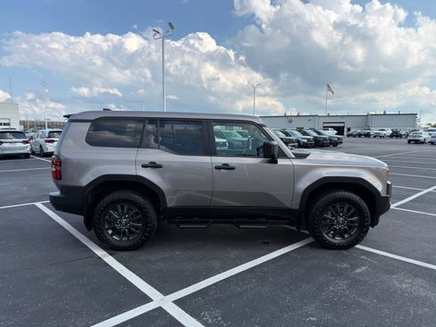Used 2024 Toyota Land Cruiser 1958 AWD/4WD image 9