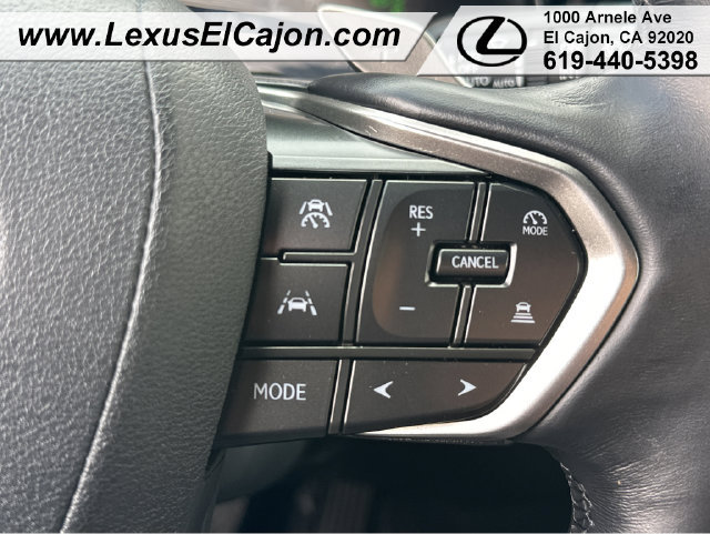 Used 2025 Lexus RX 350 Premium w/ Accessory Package (Z1) FWD image 26