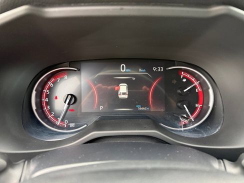 Used 2024 Toyota RAV4 LE image 11