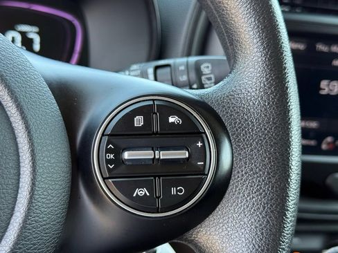 Used 2024 Kia Soul LX w/ Option Group 015 FWD image 15