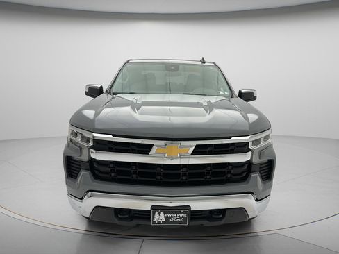 Used 2024 Chevrolet Silverado 1500 LT AWD/4WD image 2