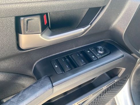 Certified 2025 Toyota Tacoma TRD Sport AWD/4WD image 10