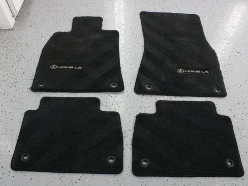 Used 2016 Lexus LS 460 image 86