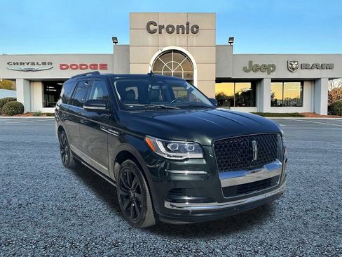 Used 2022 Lincoln Navigator Black Label image 1