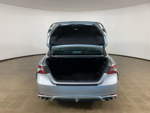 Used 2022 Toyota Camry XSE w/ Navigation Package FWD image 12