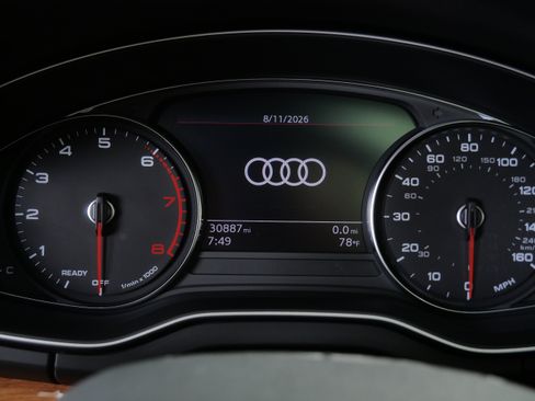 Used 2023 Audi Q5 2.0T Premium w/ Convenience Package AWD/4WD image 19
