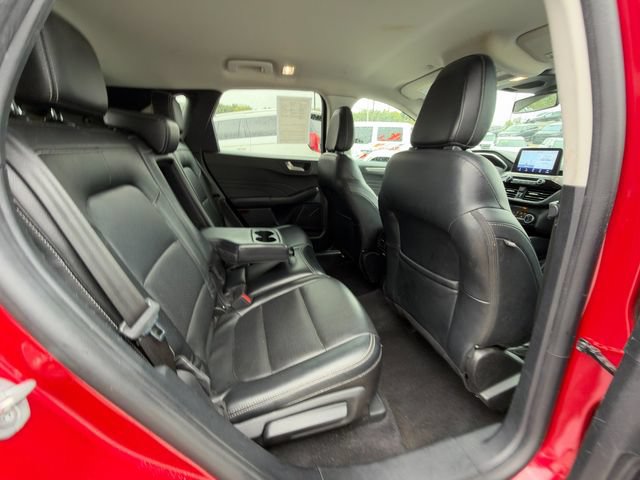 Used 2022 Ford Escape Titanium FWD image 10