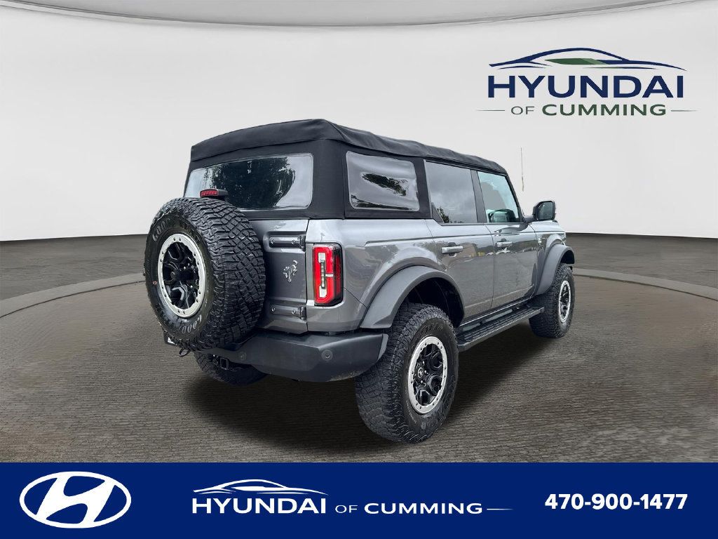 Used 2023 Ford Bronco Outer Banks w/ Sasquatch Package AWD/4WD image 8