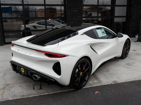 Used 2024 Lotus Emira First Edition image 12