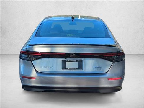 Used 2025 Honda Accord Sport image 8